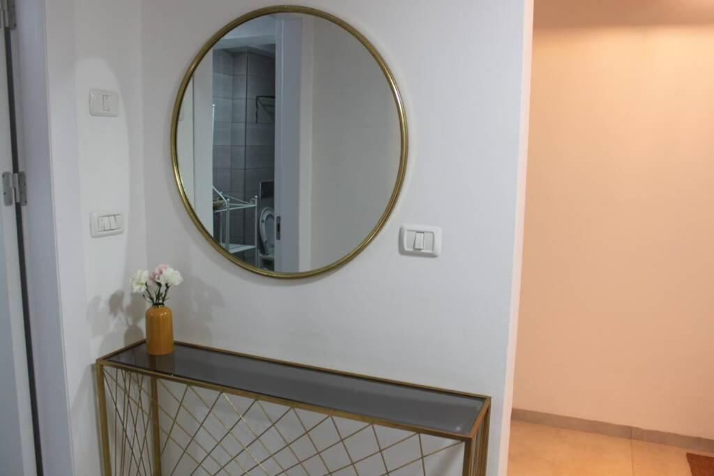 נוף הארבל עם חלון לכינרת Apartment Migdal Bagian luar foto