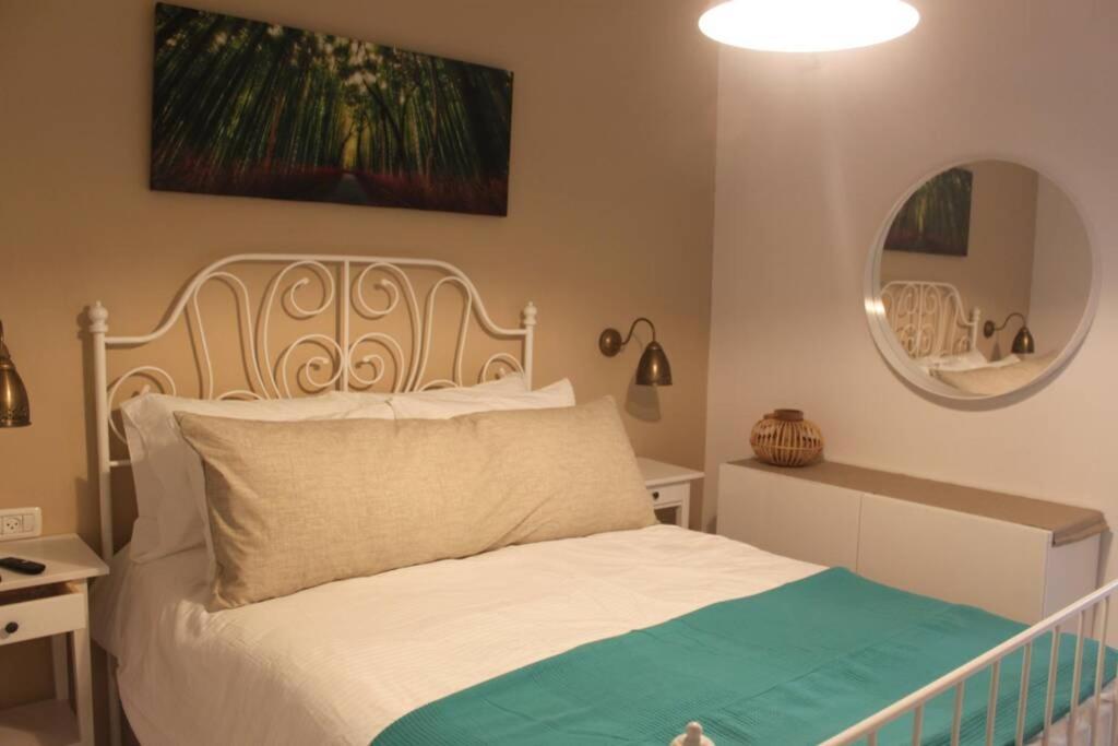 נוף הארבל עם חלון לכינרת Apartment Migdal Bagian luar foto